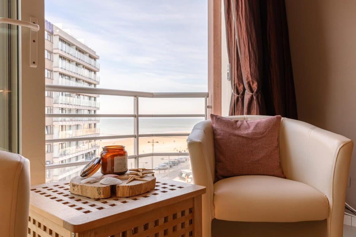 Huswell - Lovely Apartment With Lateral Sea View Middelkerke Esterno foto