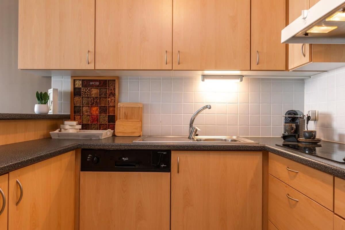 Huswell - Lovely Apartment With Lateral Sea View Middelkerke Esterno foto